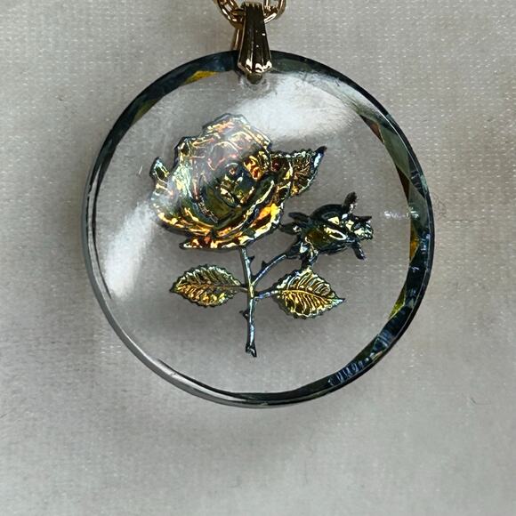 Vintage Germany Glass Reverse Carved Iridescent Rose Round Pendant Necklace - Picture 4 of 10